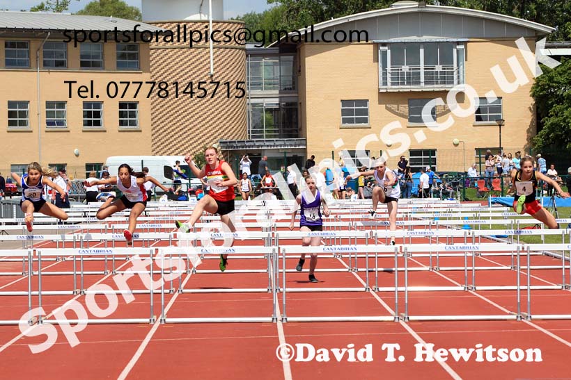 Womens Under-17s and Girls Under-15s Hurdles, 2022 Northern Inter Counties U17s and U15s Track and Field, York, Thursday, June 2nd. Photo: David T. Hewitson/Sports for All Pics